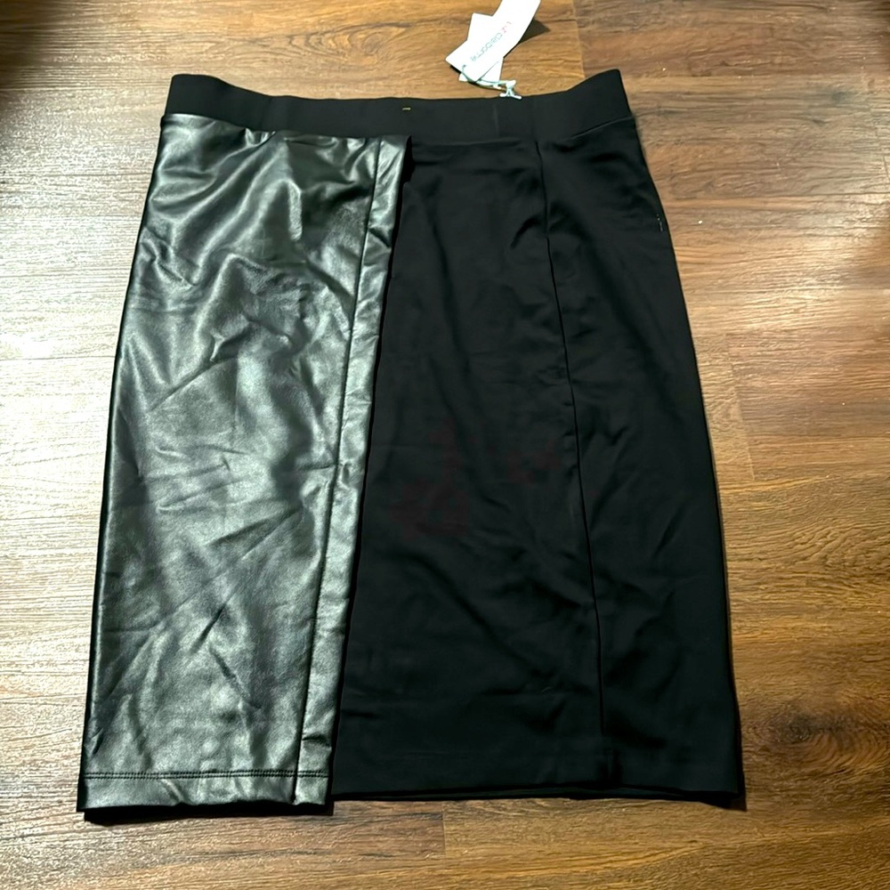 Liz Claiborne skirt